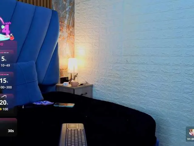 aniiieee_x free chat on liveonude Image 15