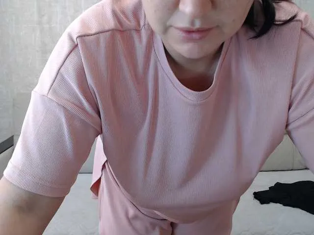 BELBIG free chat on liveonude Image 16