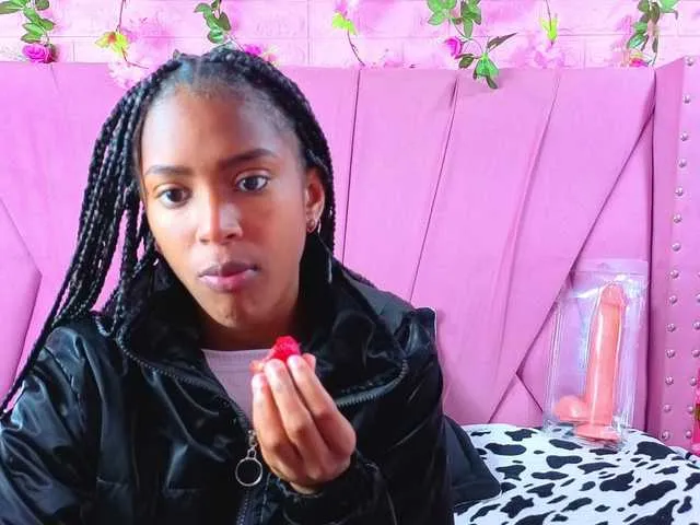 xunybany free chat on liveonude Image 18