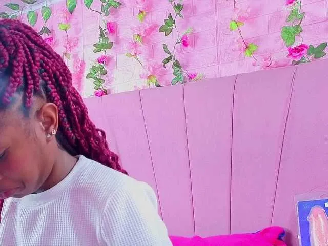 xunybany free chat on liveonude Image 5