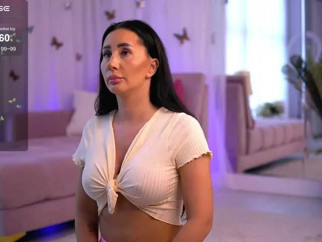 Victoria0486 free chat on liveonude Image 15