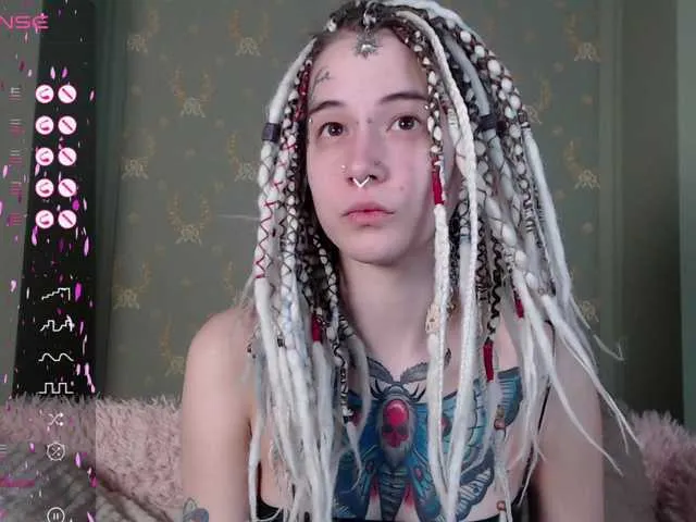 Anuskatz free chat on liveonude