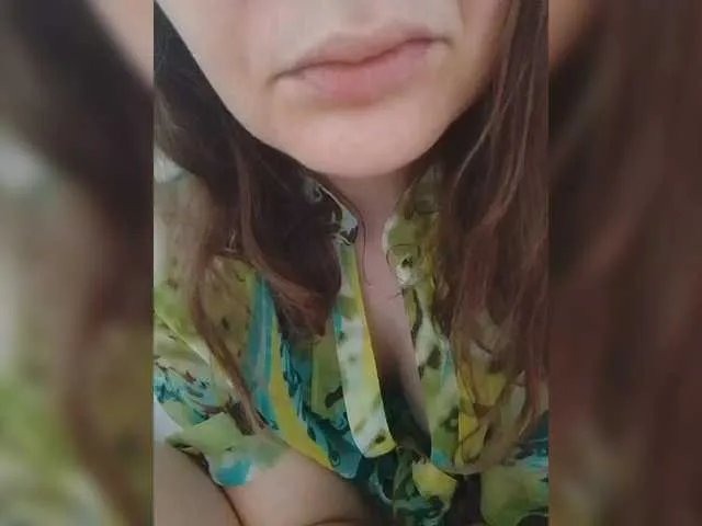 xunybany free chat on liveonude Image 10