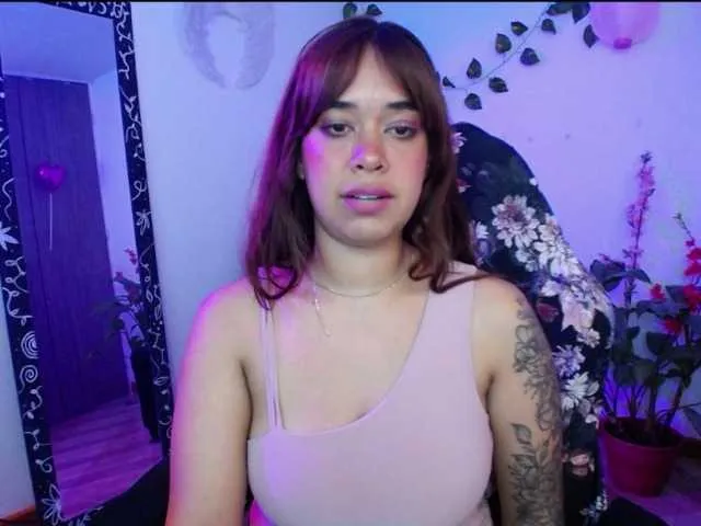 DiamondJo free chat on liveonude Image 3