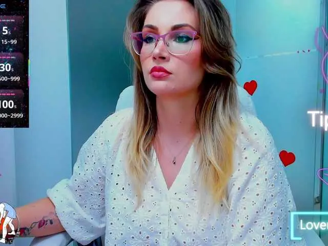 xunybany free chat on liveonude Image 3