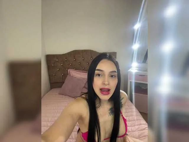 AprilRosse free chat on liveonude