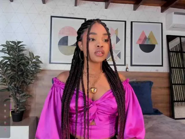 rouxe_lee free chat on liveonude Image 5