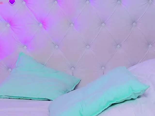 23-Mandarinka free chat on liveonude Image 15