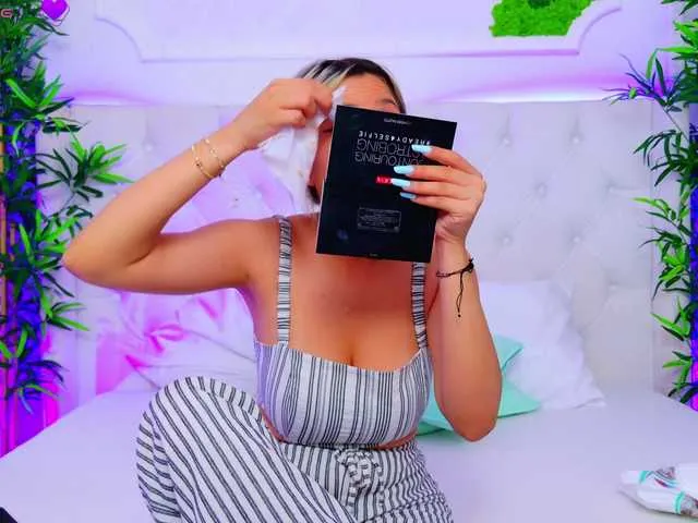 23-Mandarinka free chat on liveonude Image 5