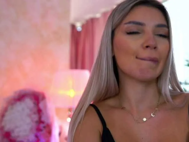 annastasiajune free chat on liveonude Image 3