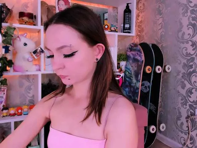 ELENA-XXX free chat on liveonude Image 13