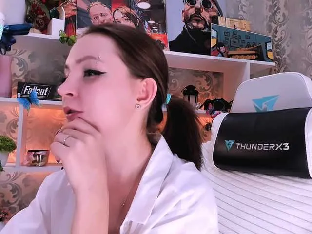 ELENA-XXX free chat on liveonude Image 3