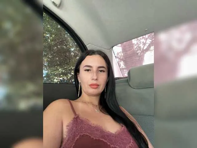 DiamondJo free chat on liveonude Image 14