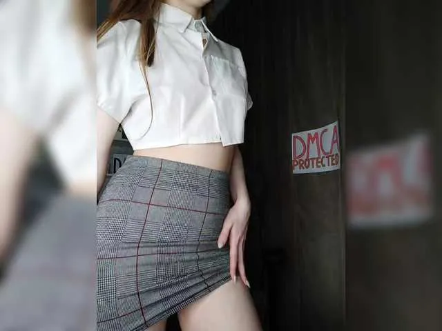 BadGirlv1 free chat on liveonude