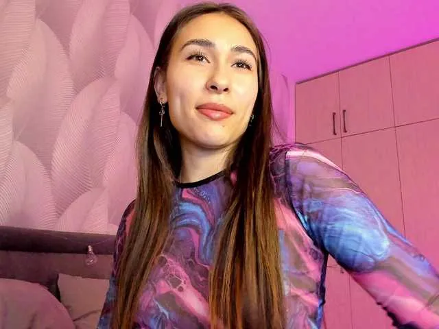 Bambiiiii free chat on liveonude