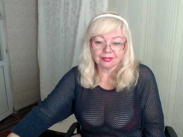 luanna837 free chat on liveonude Image 18