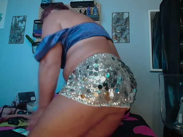 xunybany free chat on liveonude Image 13