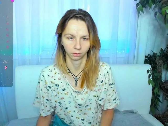 DiamondJo free chat on liveonude Image 15