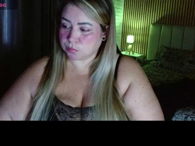 bunnydollstella free chat on liveonude Image 7