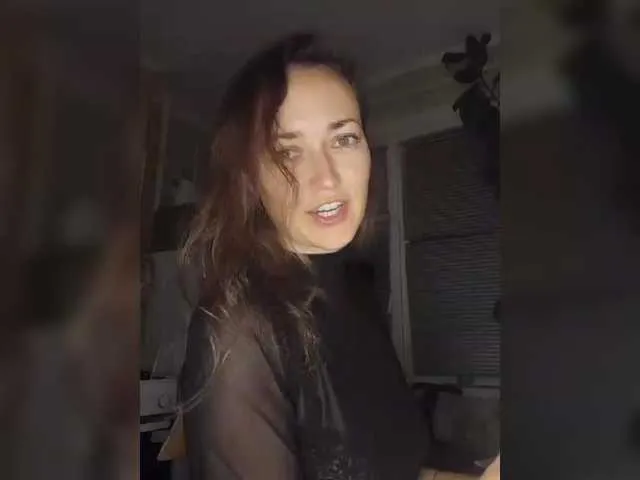 ELENA-XXX free chat on liveonude Image 5