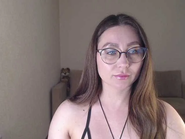 DiamondJo free chat on liveonude Image 4