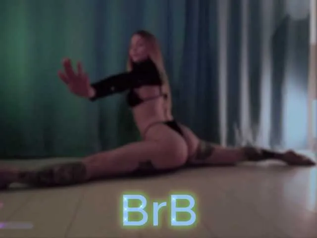 Katyushaa free chat on liveonude Image 8