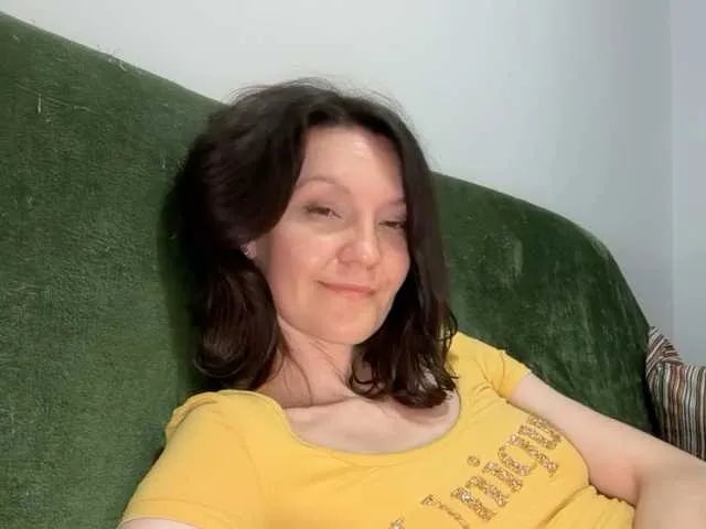 DiamondJo free chat on liveonude Image 14