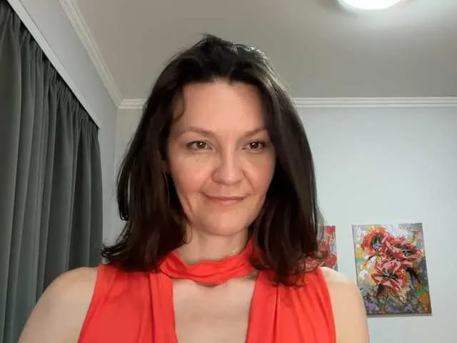 DiamondJo free chat on liveonude Image 7