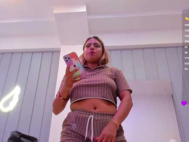 BonnieOwen free chat on liveonude