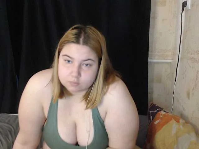 Katyushaa free chat on liveonude Image 6