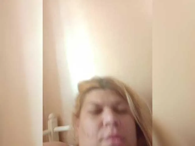 ELENA-XXX free chat on liveonude Image 6