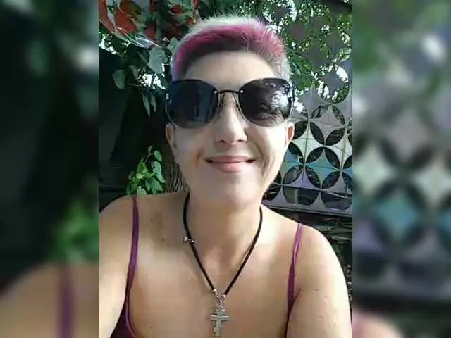 DiamondJo free chat on liveonude Image 13