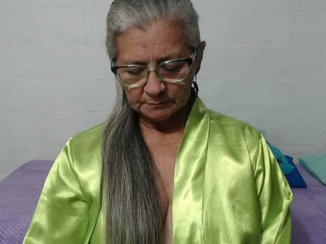 bridgetjean free chat on liveonude Image 14