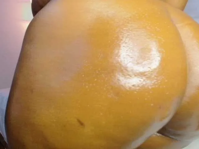 anyaa777 free chat on liveonude Image 16