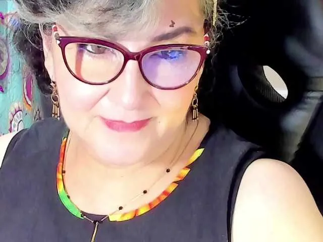 harleyysummers free chat on liveonude Image 5