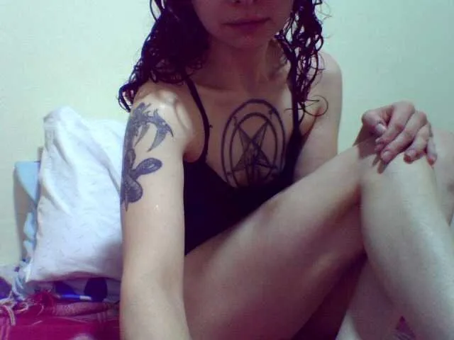 biancastrongg free chat on liveonude Image 13