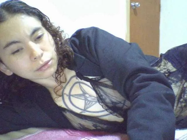 biancastrongg free chat on liveonude Image 7