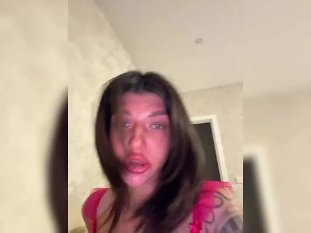 BELBIG free chat on liveonude Image 4