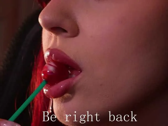 rasta_berry free chat on liveonude Image 14