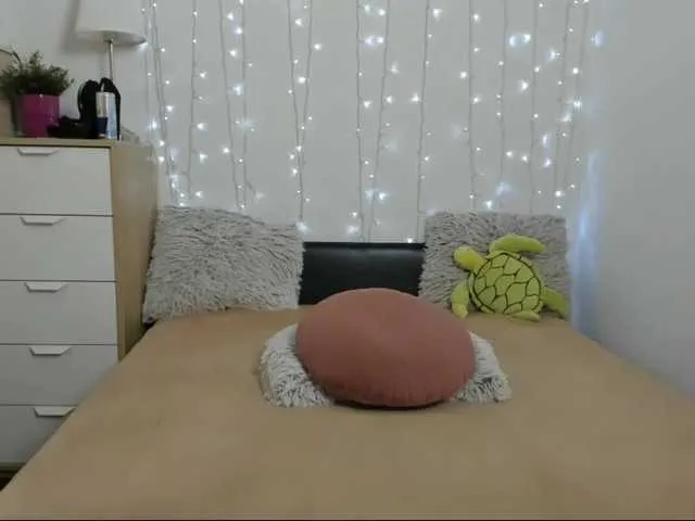 shelleymorell free chat on liveonude Image 3