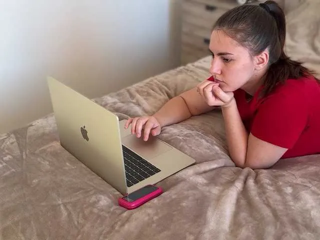 DiamondJo free chat on liveonude Image 10