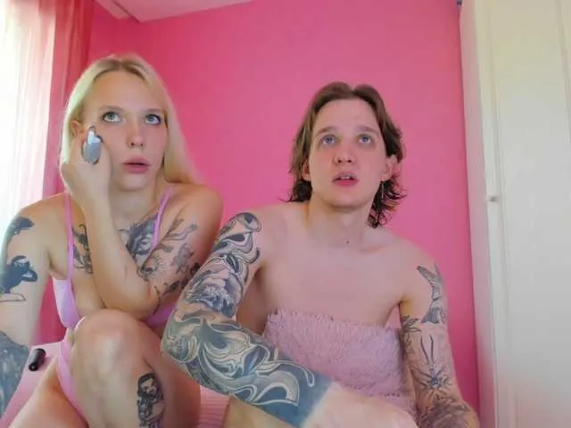 Wild-Angel777 free chat on liveonude Image 11