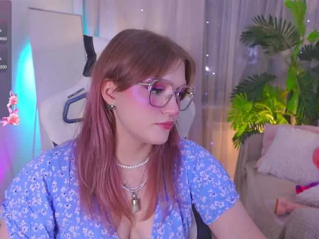 PinkFoxya free chat on liveonude Image 8