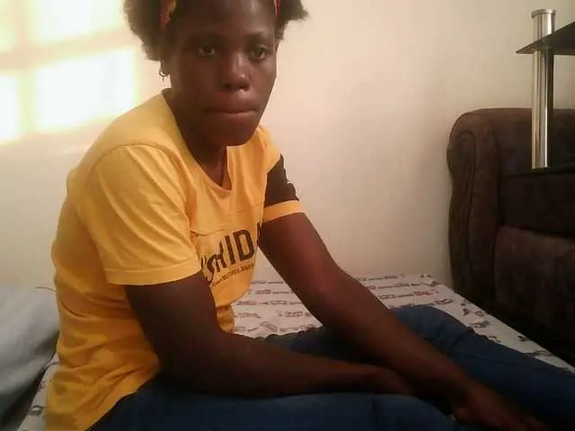 Cute-nina free chat on liveonude