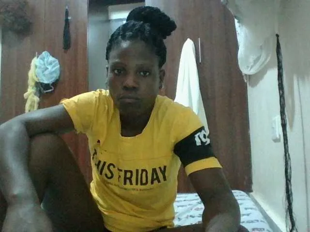 remax14 free chat on liveonude Image 8