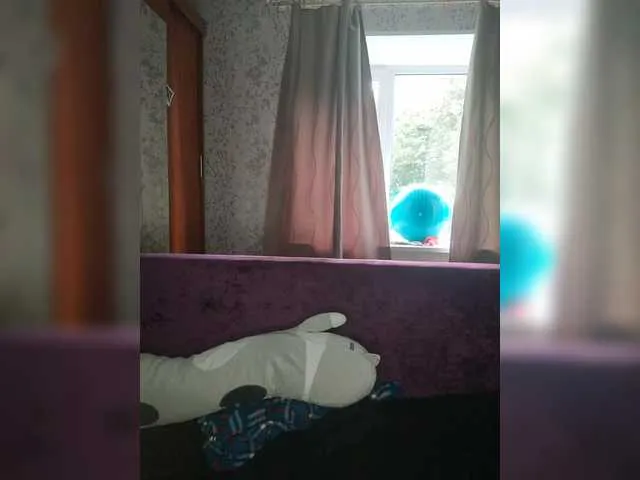 tinnymonroe free chat on liveonude Image 10