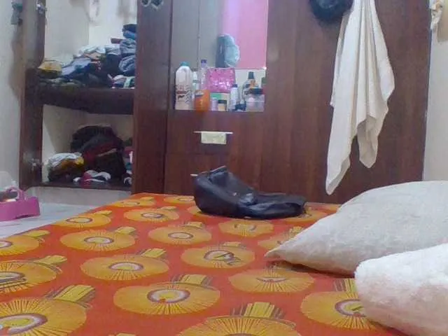 DiamondJo free chat on liveonude Image 10