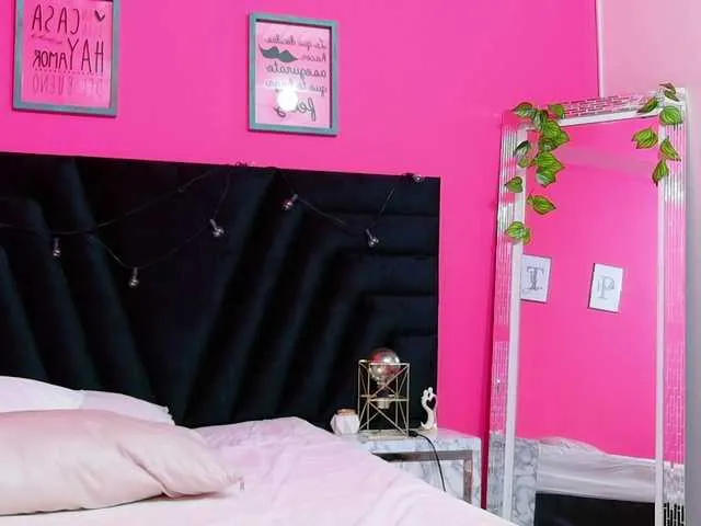 scop_ofilia free chat on liveonude Image 12