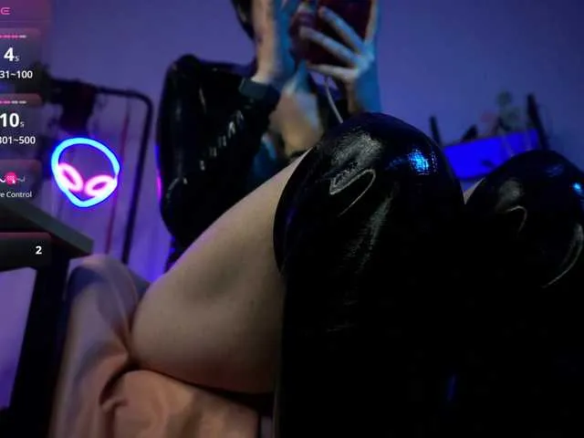 maddymendozaxx free chat on liveonude Image 2