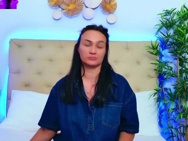 tiffanywaynne free chat on liveonude Image 9